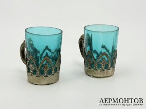 Миниатюрные кружки. Зап. Европа, 19 век. Цветное стекло, металл.