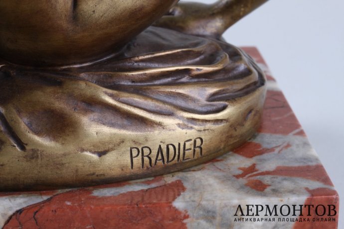 Скульптура Леда и лебедь. Франция, Pradier, 19 век. Бронза.