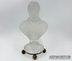 Бюст Папа Римский Пий IХ. Франция, Baccarat, 19 век. Стекло.