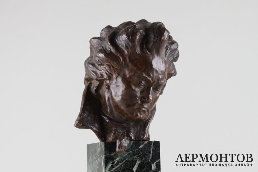 Бюст. Людвиг ван Бетховен. M. Bouraine. Бронза, мрамор. Франция, нач. XX в.