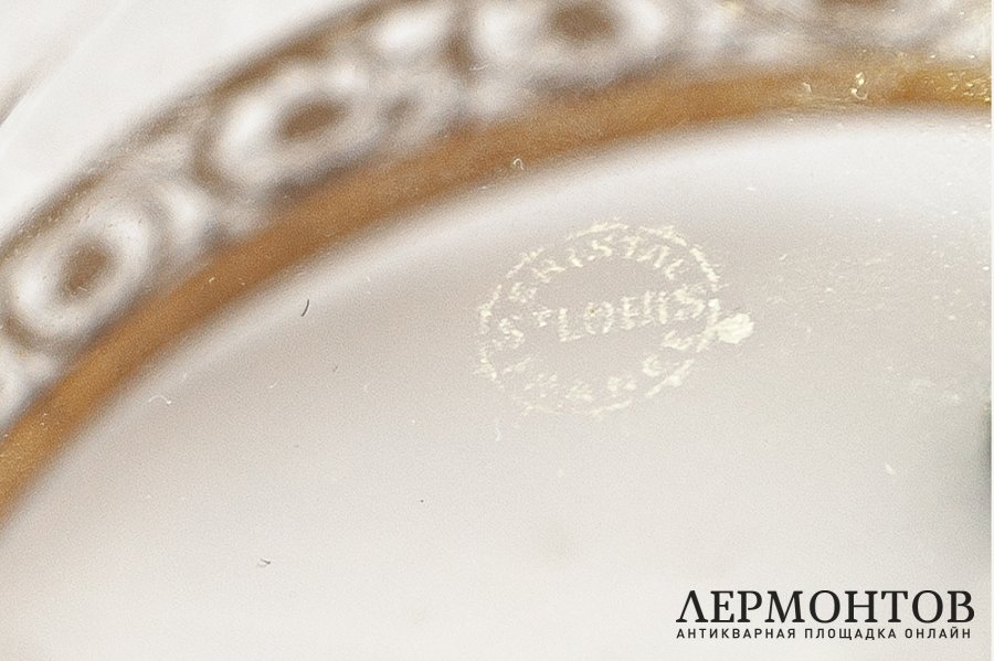 Вазочка для орешков или конфет. Франция, фирма Saint Louis, начало 21 века. Хрусталь.