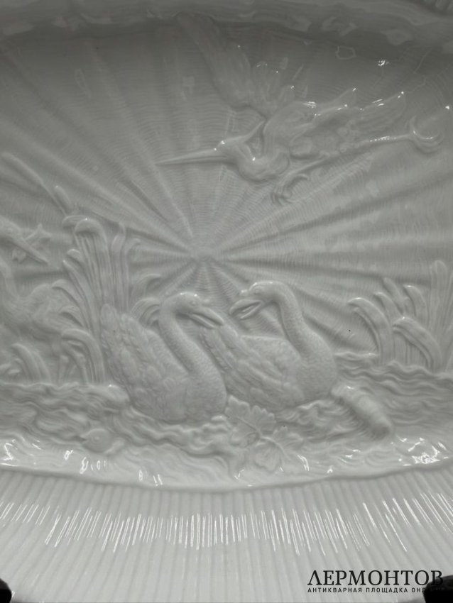 Блюдо для запекания из «Лебединого сервиза», 33,5 × 21 см. Фарфор, Meissen, Германия