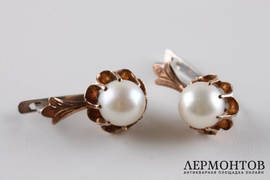 Серьги с жемчугом. Золото. Российская империя, 1900-1920е гг.