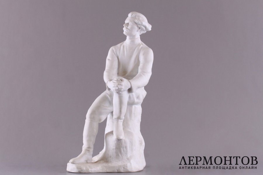 Статуэтка Максим Горький. Фарфор. СССР, ЛФЗ. 1950-е.