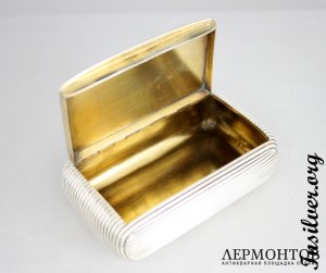 Табакерка. П. Зольман. Серебро 84. Россия