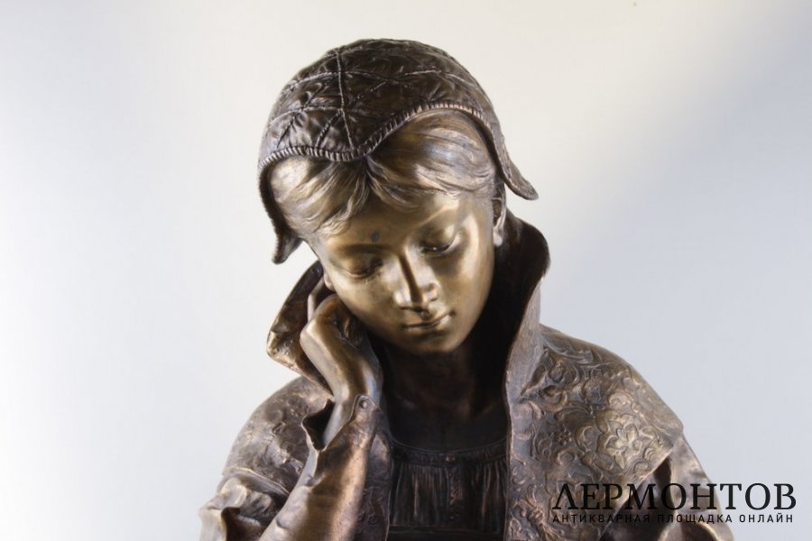 Скульптура За чтением. Франция, автор Louis Hottot, кон. 19 в. Шпиатр.