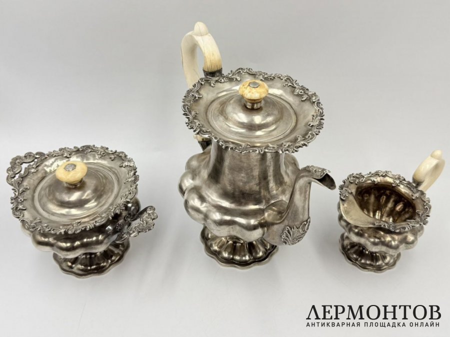Сервиз в ст. Ампир. Россия, 1843 год. Серебро 84 пробы, кость.
