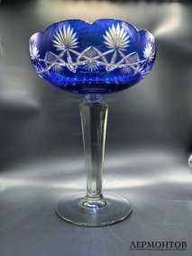Ваза для фруктов. Синий и бесцветный хрусталь, СССР, 1950–1960-е годы
