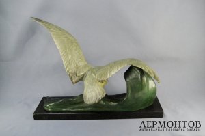 Альбатрос. J. Loriot. Металл, мрамор, ручная роспись. Франция, 20-30-е годы ХХ века. 
