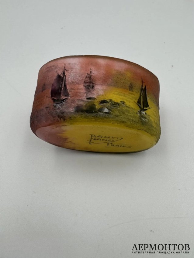 Чашечка «Морской пейзаж». Стекло, эмалевая пудра, Daum Nancy, Франция, 1900–1915 годы