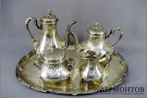 Чайно-кофейный сервиз. Серебро 950 пробы. Франция, XIX век.