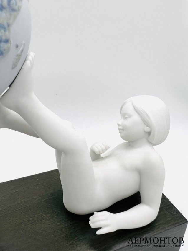 Статуэтка «Братство». Фарфор, роспись, Lladro, Испания, современная работа