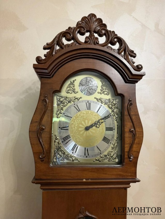 Напольные механические часы «Tempus Fugit». Дерево, латунь, Германия