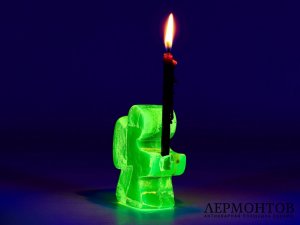 Подсвечник «Ангел». Урановое стекло, Чехия