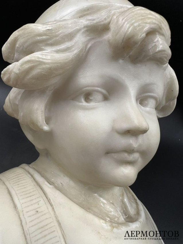 Бюст юноши. Мрамор, Италия, 19 век