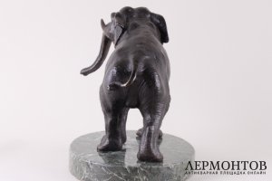 Скульптура Слон. Бронза, мрамор. Япония, первая треть 20 в. 