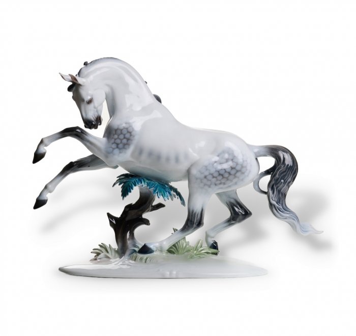 Статуэтка «Скачущий конь». Фарфор, Rosenthal, Германия, 1980 год