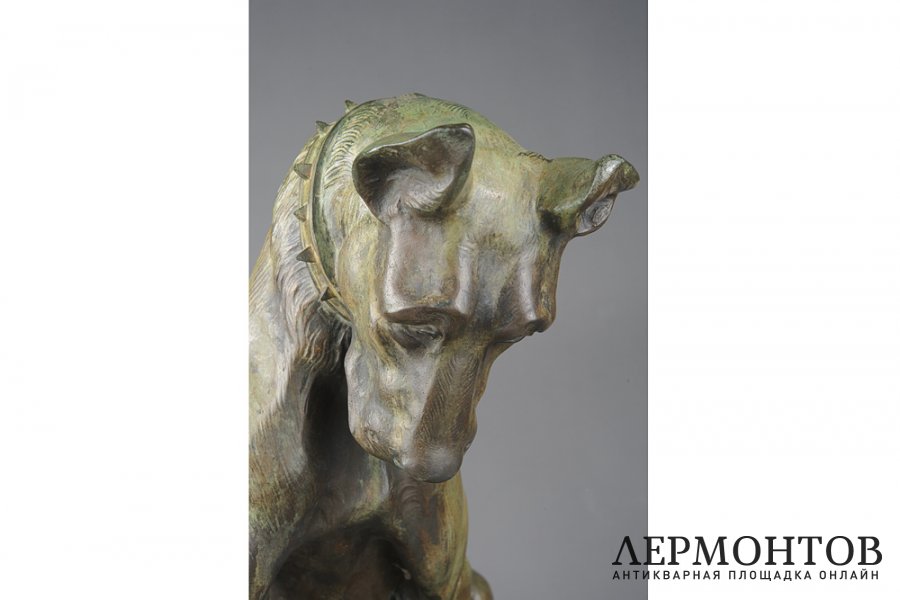 Скульптура Собака с цыпленком. Италия, автор Antonio Amorgasti, 1923 г. Бронза