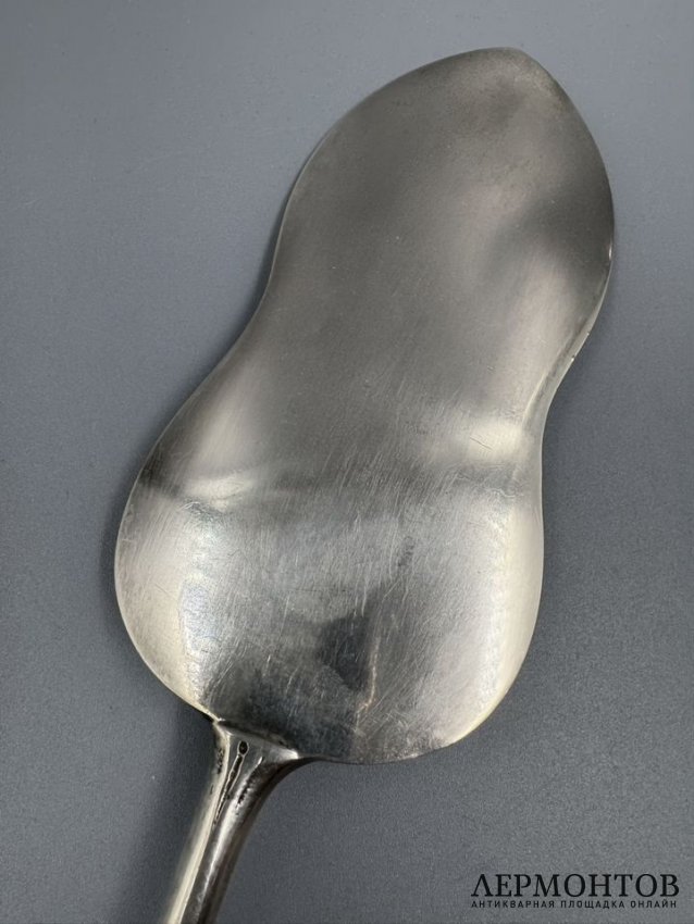 Лопатка для торта. Серебро 84 пробы, мастер ХК, Россия, 1894 год