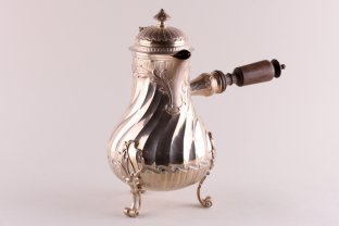 Кофейник в стиле рококо. Fray. Серебро 950 пробы. Франция, Париж, втор. пол. XIX в.