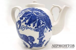 Чайник доливной Снегурочка на санях. Фарфор. СССР, Дулево, 1960-80е гг.
