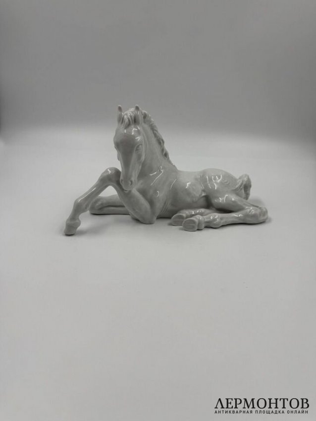 Статуэтка «Жеребёнок». Фарфор, Meissen, Германия, 1-я половина 20 века
