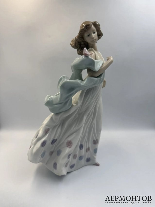 Статуэтка «Летняя серенада». Фарфор, роспись, Lladro, скульптор Regino Torrijos, Испания