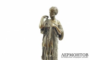 Скульптура Диана Габийская. Франция, отливка 2 половины 20 века. Бронза, литье.