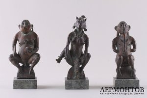 Триптих Мелкие страсти. С.А. Савин. Бронза, камень. Россия, 1980-2000-е гг.