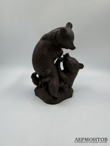 Статуэтка «Играющие медведи». Каменная керамика Бёттгера, Meissen, Германия, начало 20 века