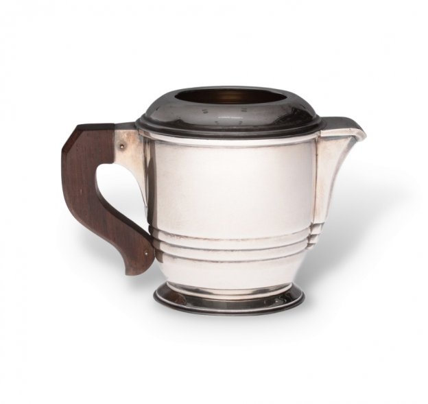 Молочник Art Deco.  Серебро 950 пробы. Франция, нач. XX века.