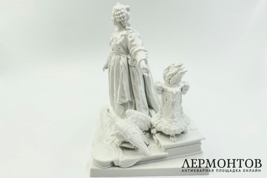 Статуэтка Императрица Екатерина II. Зап. Европа, А. Марсеру, рубеж 19-20 вв. Фарфор. 