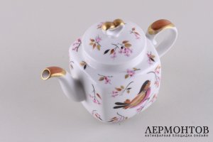 Чайник Весенняя птица. Фарфор, роспись. Автор Л.И. Григорьева. СССР, ЛФЗ, 1970-80е
