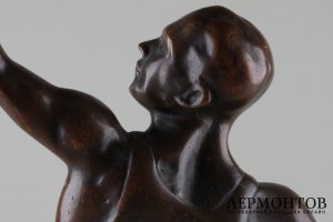 Скульптура Гимнаст. СССР, Монументскульптура, автор модели Янсон-Манизер, 1950-е
