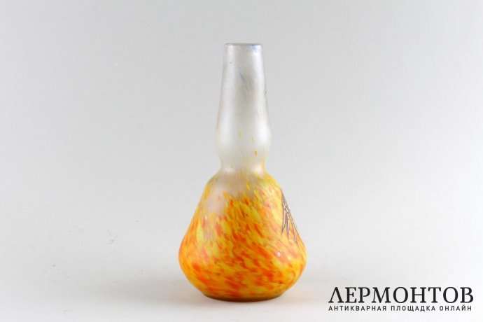 Ваза из прозрачного и мраморного желто-оранжевого стекла. Legras. Франция, 1900-e гг.