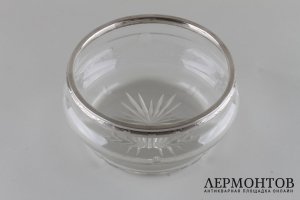 Чаша с резьбой и травлением. Серебро 950, стекло. Франция, кон. XIX - нач. XX вв.