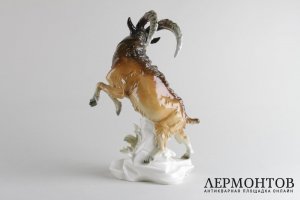 Статуэтка Тур. Германия, фабрика Карл Энс, сер. 20 в. Фарфор.
