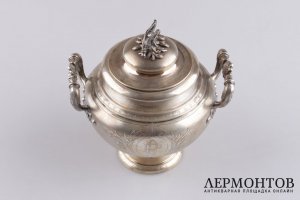 Сахарница в неоклассическом стиле.  Tallois. Серебро 950 пробы. Франция, XIX век.