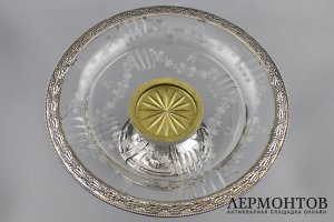 Ваза на ножке в стиле ампир. Серебро 950 пробы, стекло. Франция, XIX в.