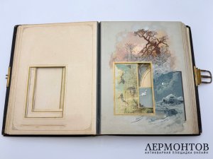 Альбом для фотографий с хромолитографиями художника Н. Каразина. Россия, 1900-е гг.