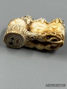 Нэцкэ «Совы». Кость, резьба, Япония, 20 век