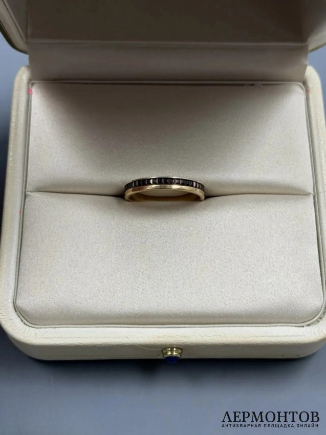 Мужское кольцо «Quatre Classique». Золото 750 пробы, керамика, Boucheron