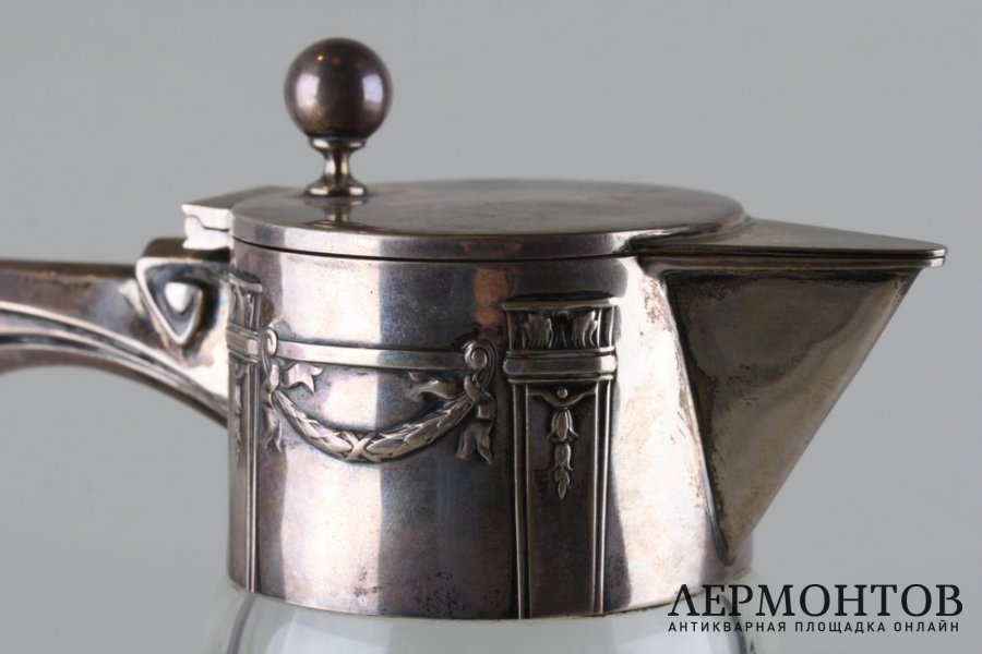Графин с серебром 800 пробы. Германия, мастерская Fr.Kraemer,к.19-н.20 века.