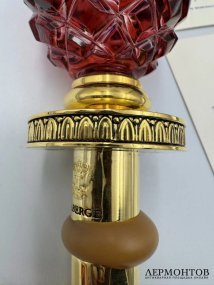 Пробка для бутылки «Сосновая шишка». Хрусталь, металл, Faberge, Германия, 1990-е годы
