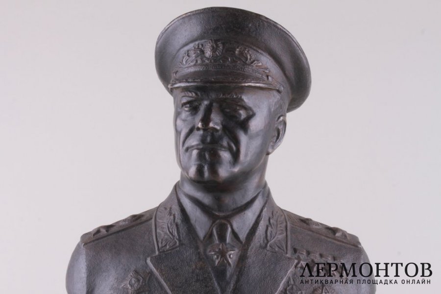 Бюст Маршал Жуков. Чугун Касли ,1959 год.