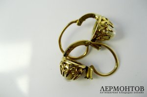 Серьги.  Золото 750 пробы, жемчуг. Европа, рубеж XIX-XX веков.
