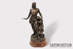Скульптура. Защитник дома. Бронза Emile-Andre Boisseau. Франция 