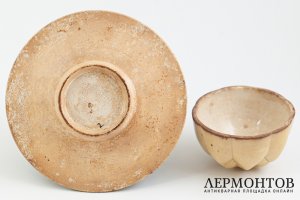 Масленка в форме артишока. Российская Империя, Товарищество Кузнецова, нач. 20 в. 