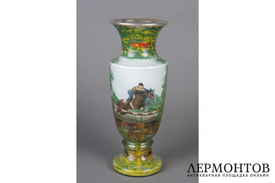 Декоративная ваза кубок Конный спорт. СССР, 1960-1970-е гг. Стекло, латунь.