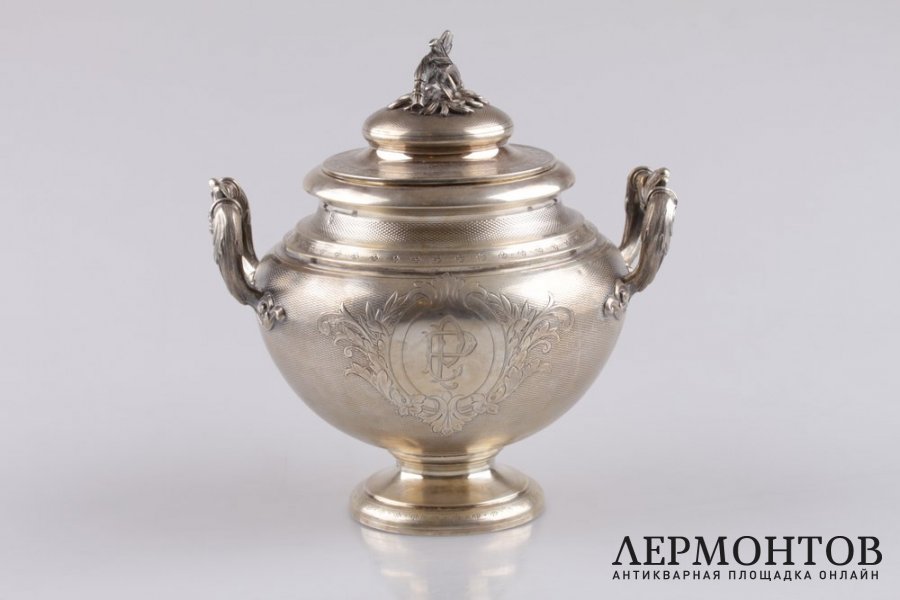 Сахарница в неоклассическом стиле.  Tallois. Серебро 950 пробы. Франция, XIX век.